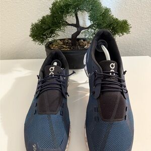 On cloud 5 Running Men's Navy and Black Athletic Shoes